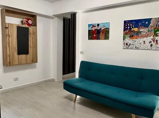 Ludo's Flat Center Apartment Bari